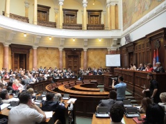 5. jun 2014. Učesnici javnog slušanja